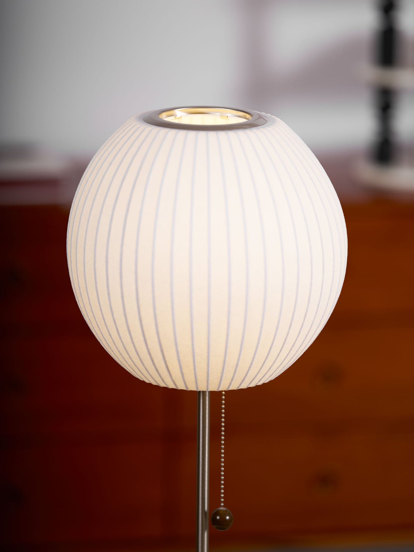 Nelson Table Lamp | Chrome Steel Base & White Shade | Vintage Design