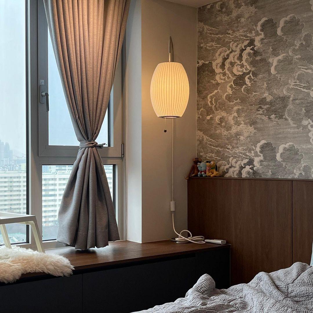 Nelson Bubble Wall Lamp | Polymer, Steel, Walnut, Metal | Chrome & Walnut