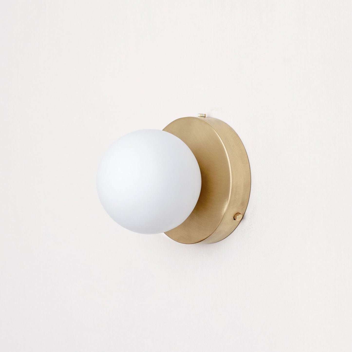 Nuvol Wall Lamp Set | Metal & Glass | 2-Pack, Available in Green, Beige, Shrimp Pink, Black, Red