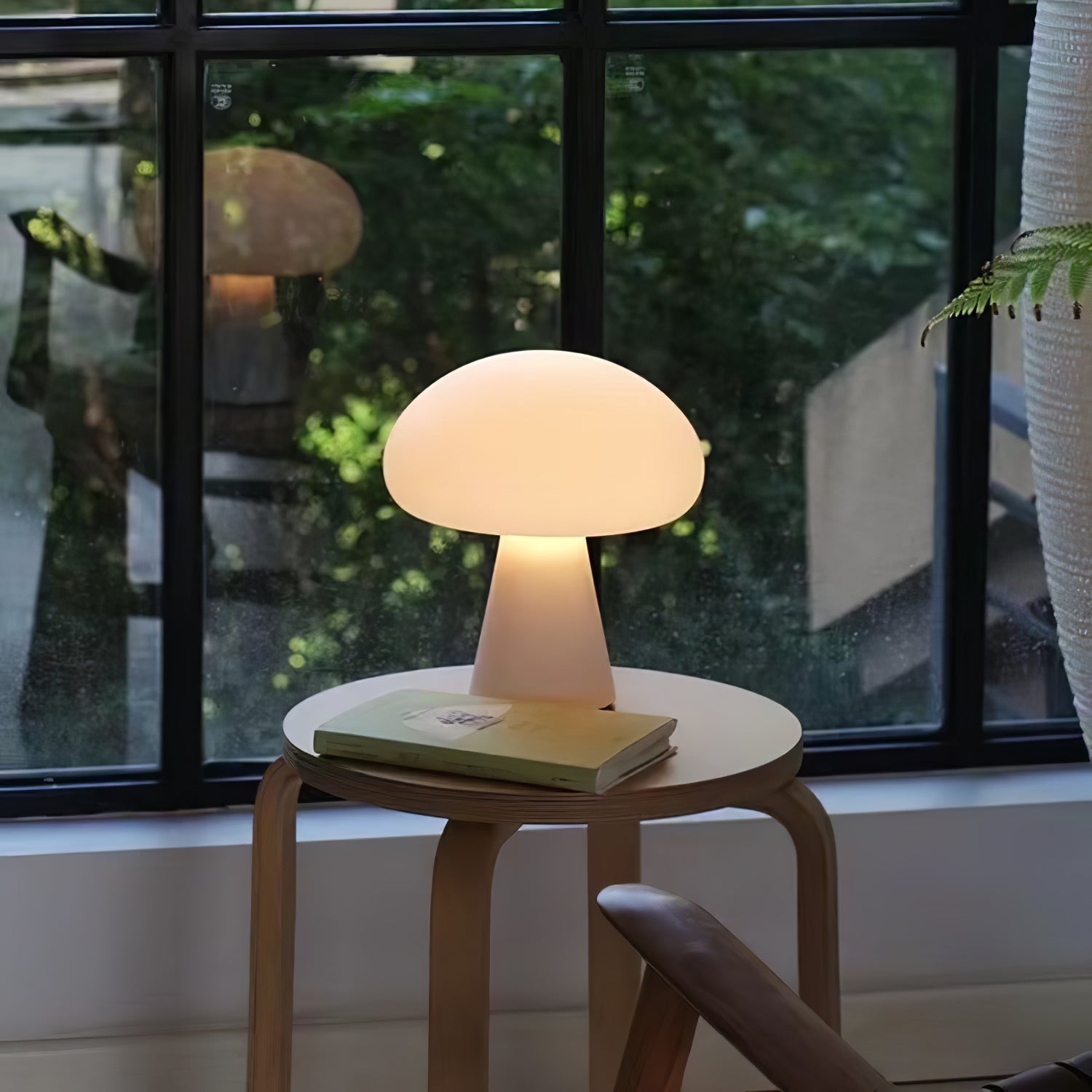 Portable Rechargeable Table Lamp | Metal & Glass | White