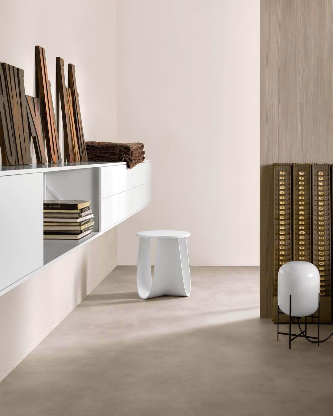 Oda Table Lamp | Hand-Blown Glass | Available in Clear, Grey, Amber, Light Blue