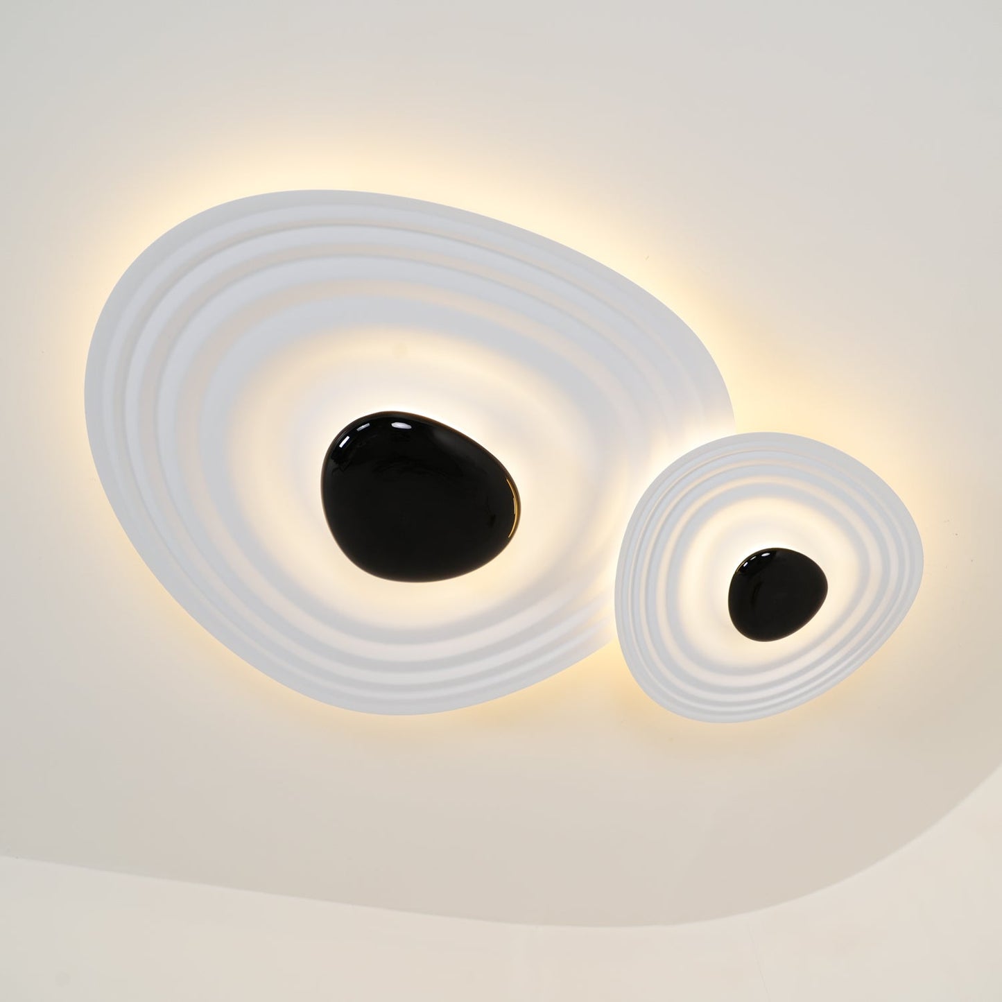 Odeon Ceiling Lamp | Metal & Polycarbonate | Black & White