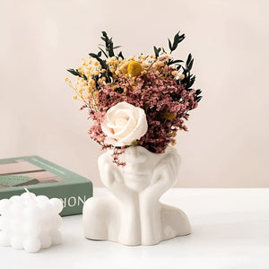 FemmeFlora Vase - Uttrycksfull Blomvas i Keramik med ett Mänskligt Ansikte