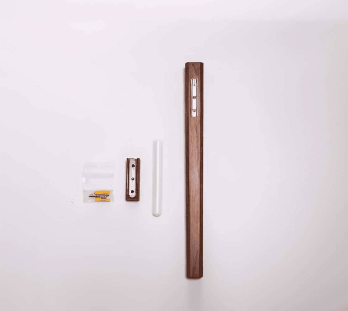 FrischFloret Vase | Wall-Mounted | Solid Wood & Walnut
