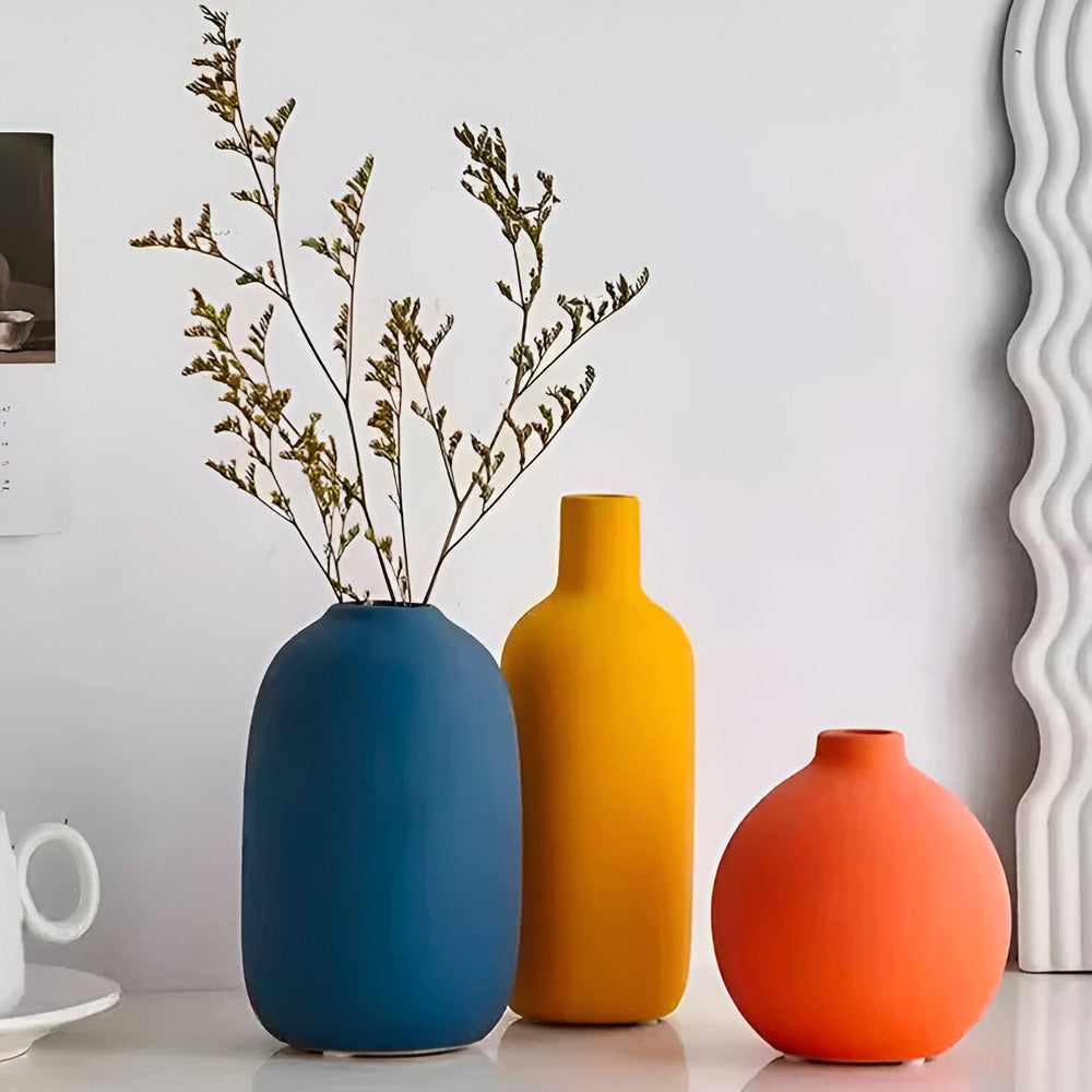 Skandinavisk Keramikvas i Minimalistisk stil | Elegant Dekoration för Ditt Hem