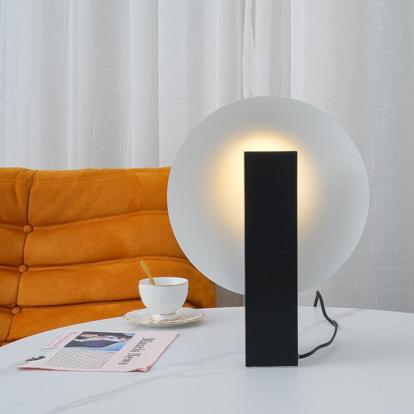 Orbe Table Lamp | Metal & Iron | Black and Red