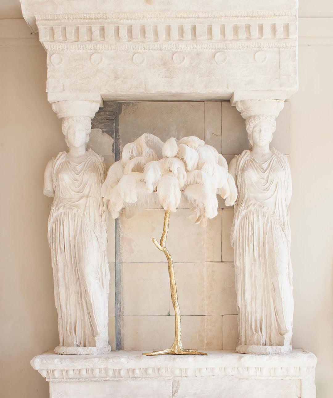 Ostrich Feather Table Lamp | Brass Base | 15 Color Options