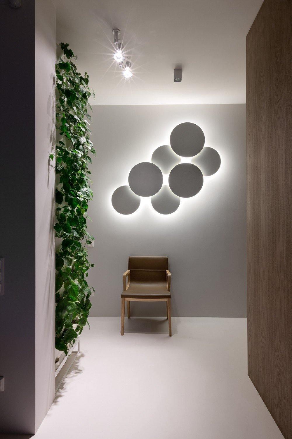Geometric Disc Wall Lamp | Metal & Acrylic | Black or White