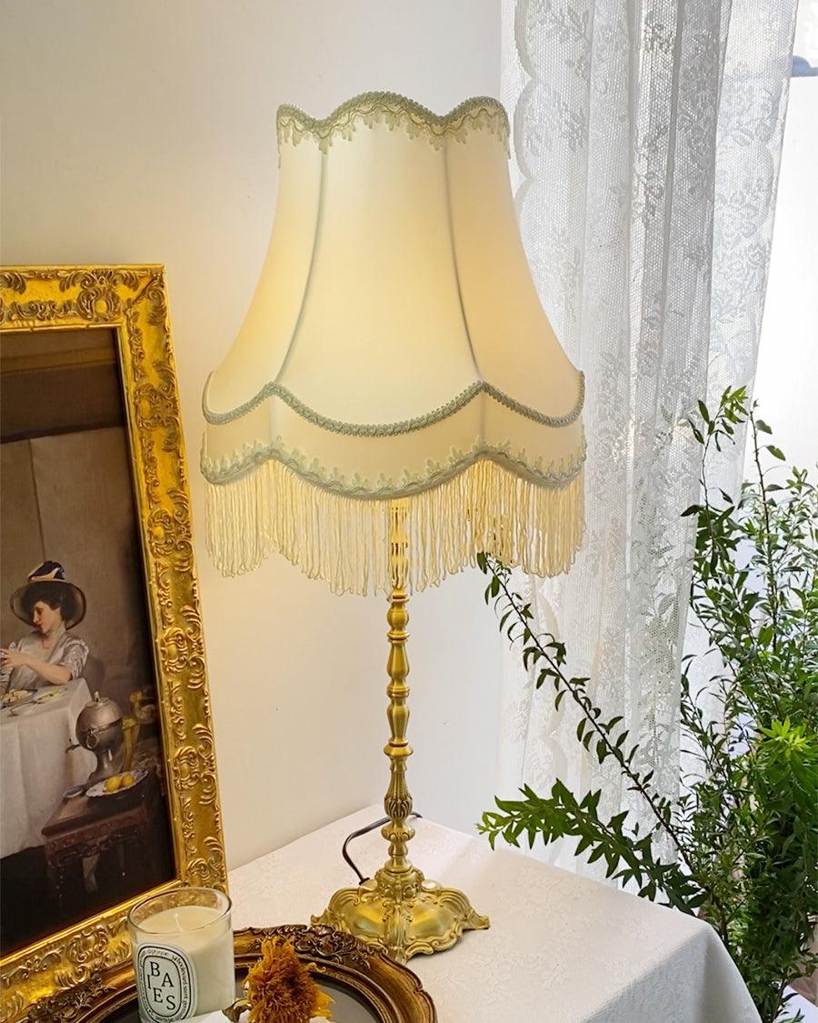 Pantalla Table Lamp | Brass & Fabric | White Shade