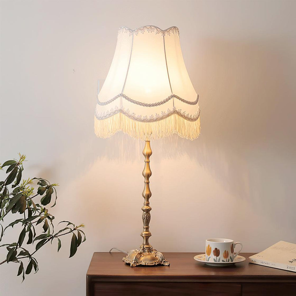 Pantalla Table Lamp | Brass & Fabric | White Shade