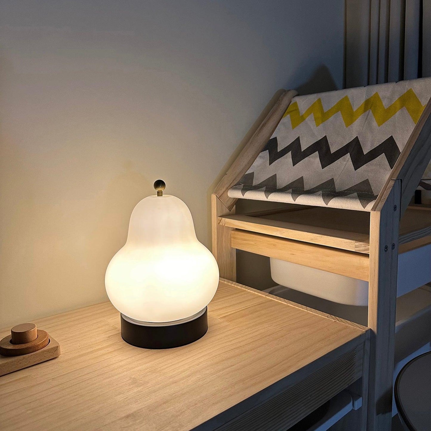 Pear Table Lamp | Vintage Metal & Glass | Gold and Cream