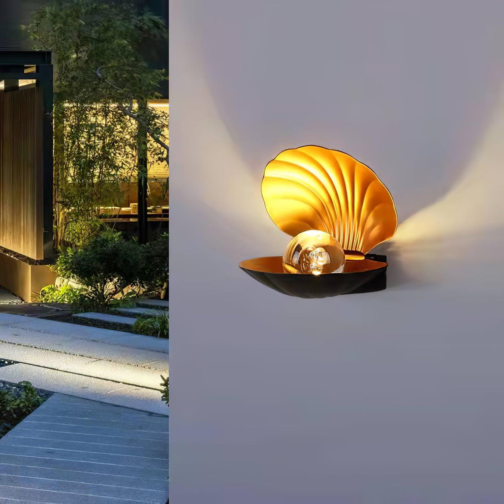 Pearl Clam Wall Light | Aluminum & Acrylic | Set of 2
