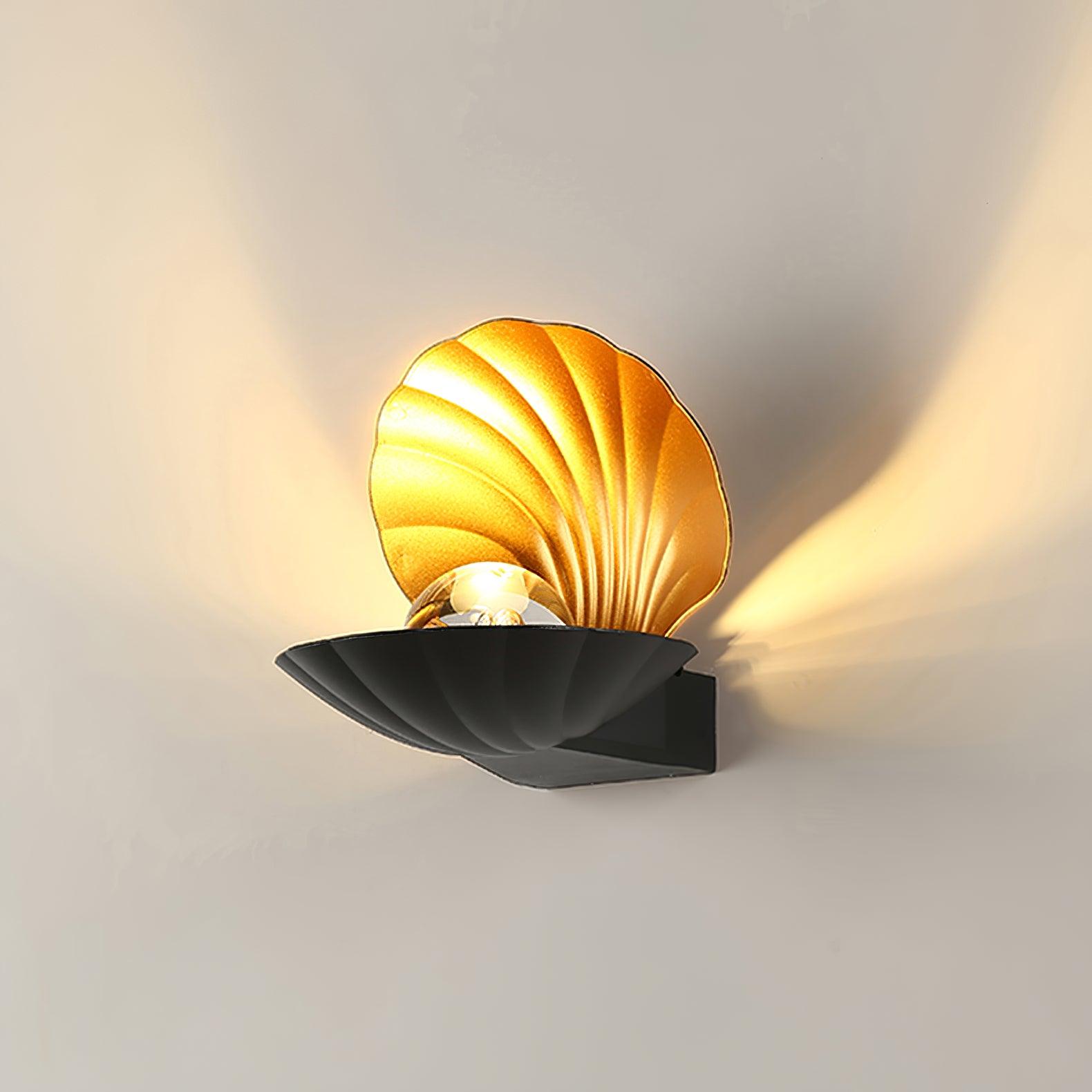 Pearl Clam Wall Light | Aluminum & Acrylic | Set of 2