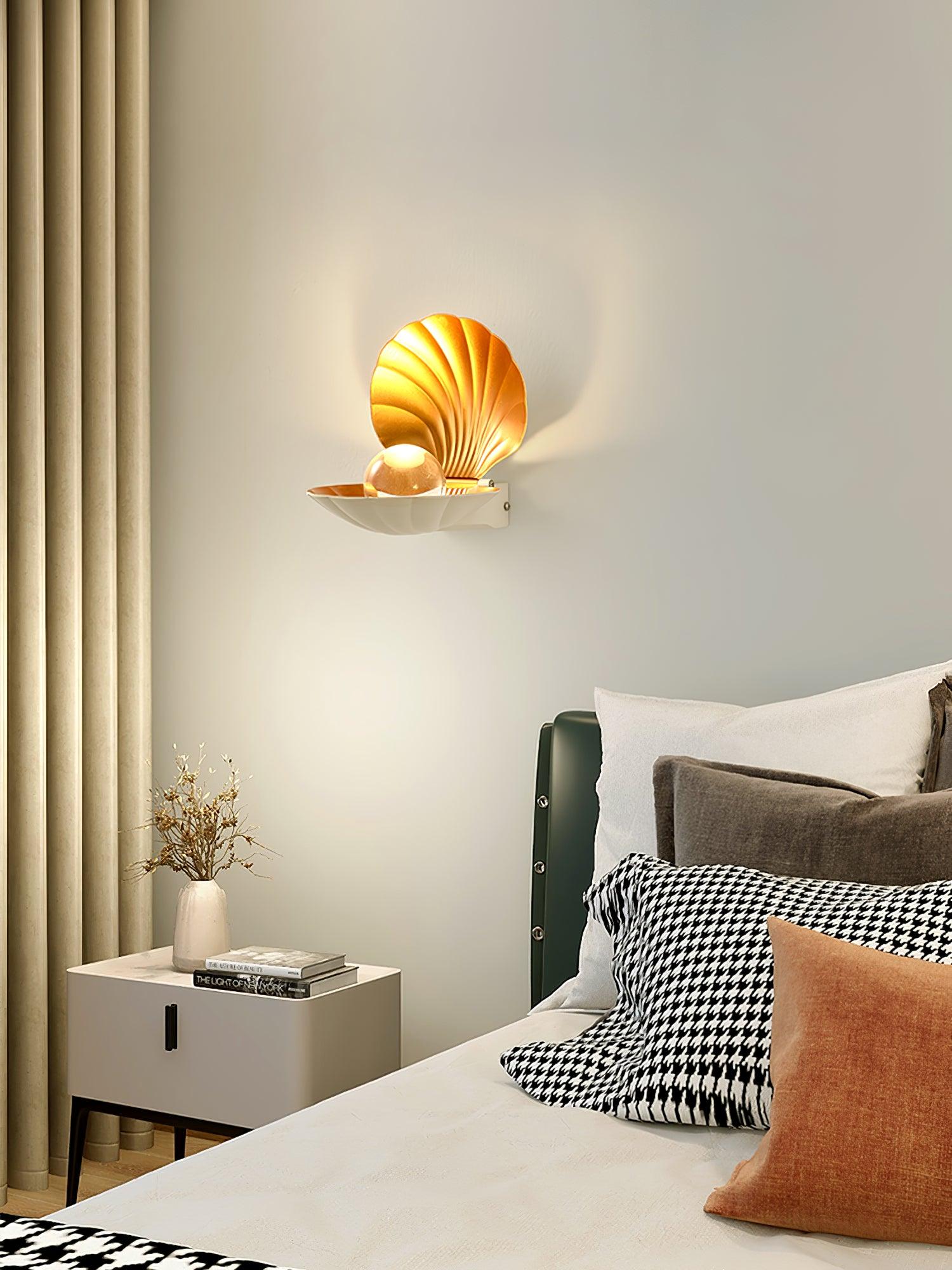 Pearl Clam Wall Light | Aluminum & Acrylic | Set of 2