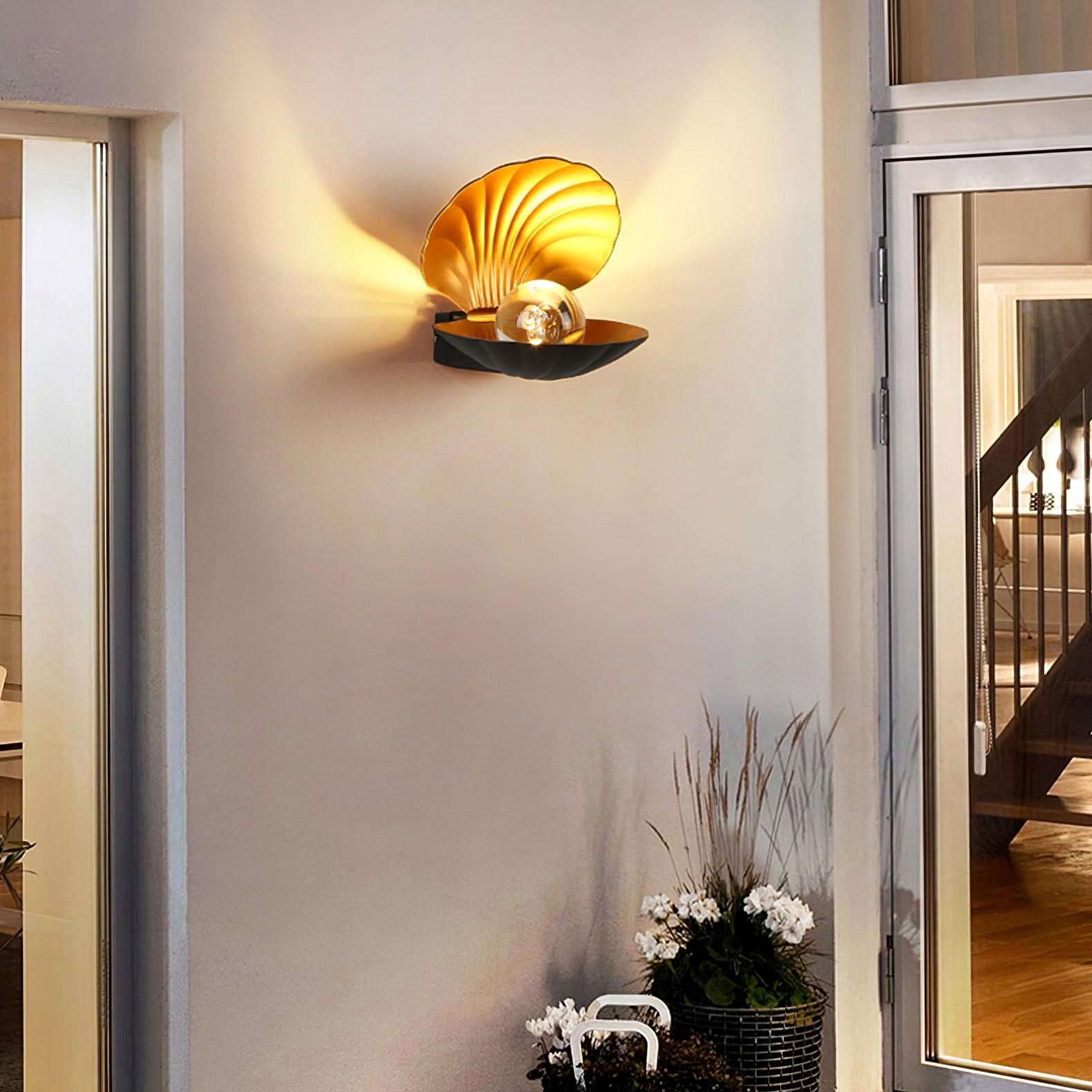 Pearl Clam Wall Light | Aluminum & Acrylic | Set of 2