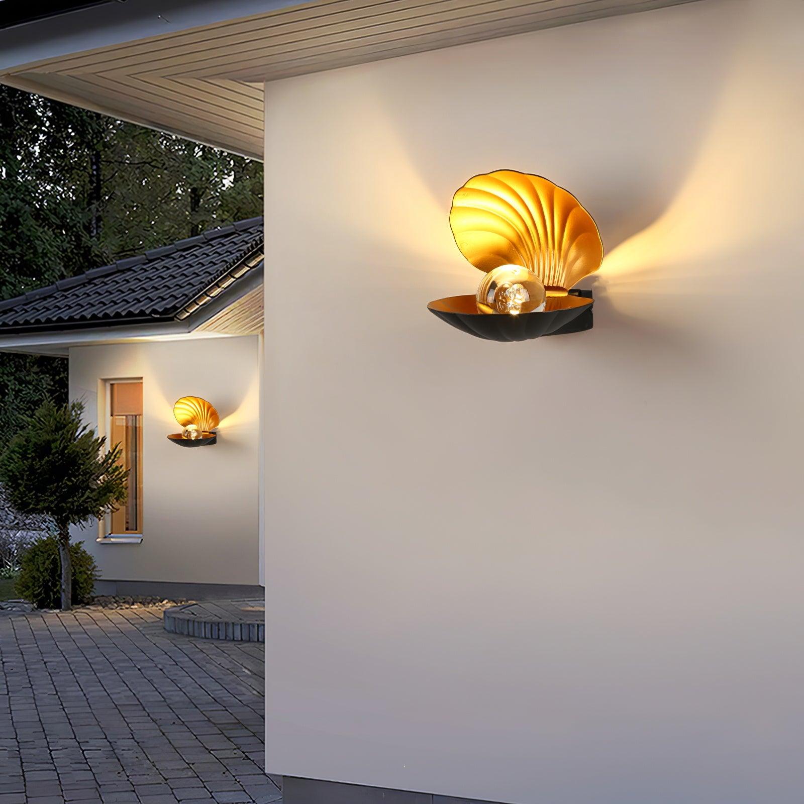 Pearl Clam Wall Light | Aluminum & Acrylic | Set of 2