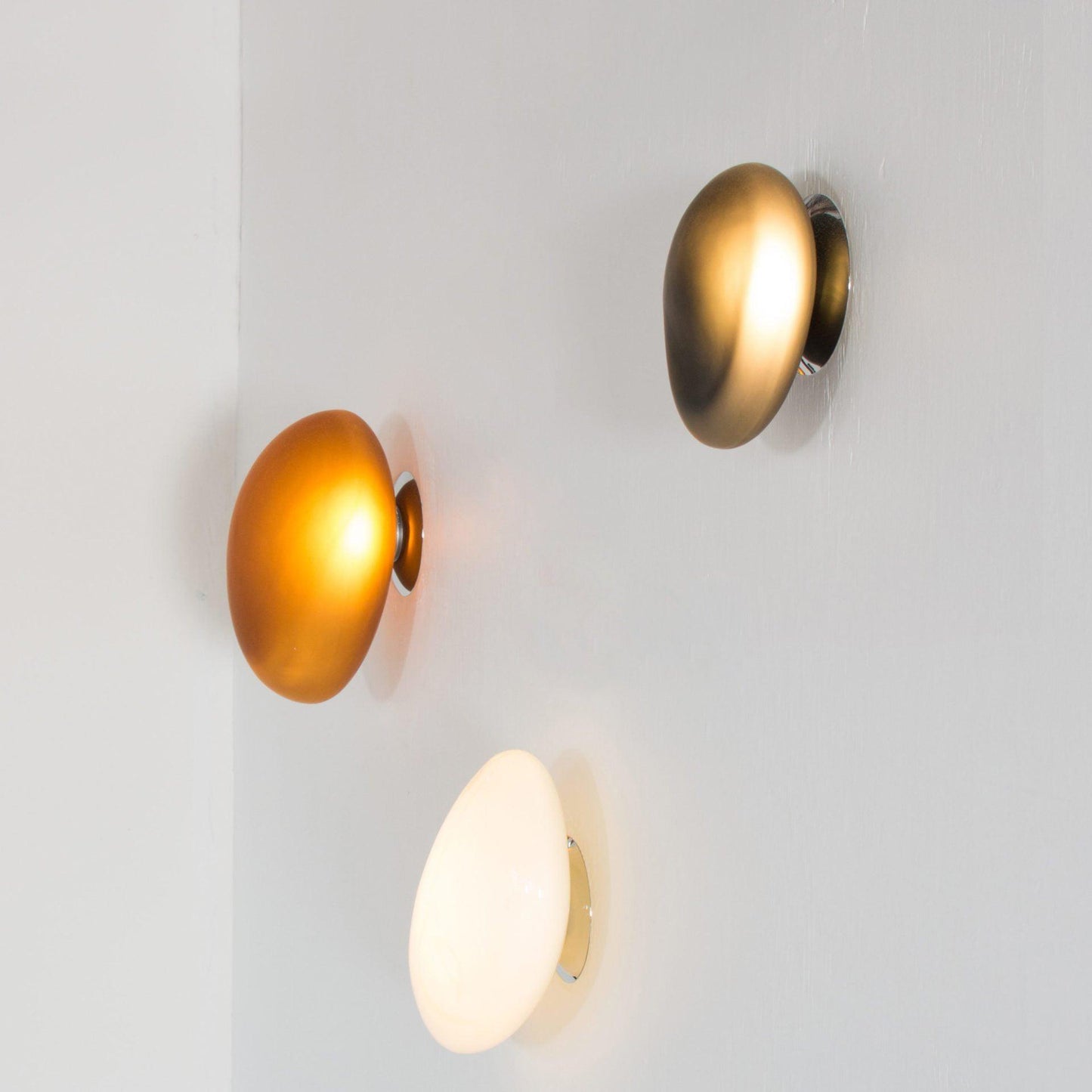 Bubble Glass Wall Lamp | Metal & Glass | Dimmable, Multi-Color Options