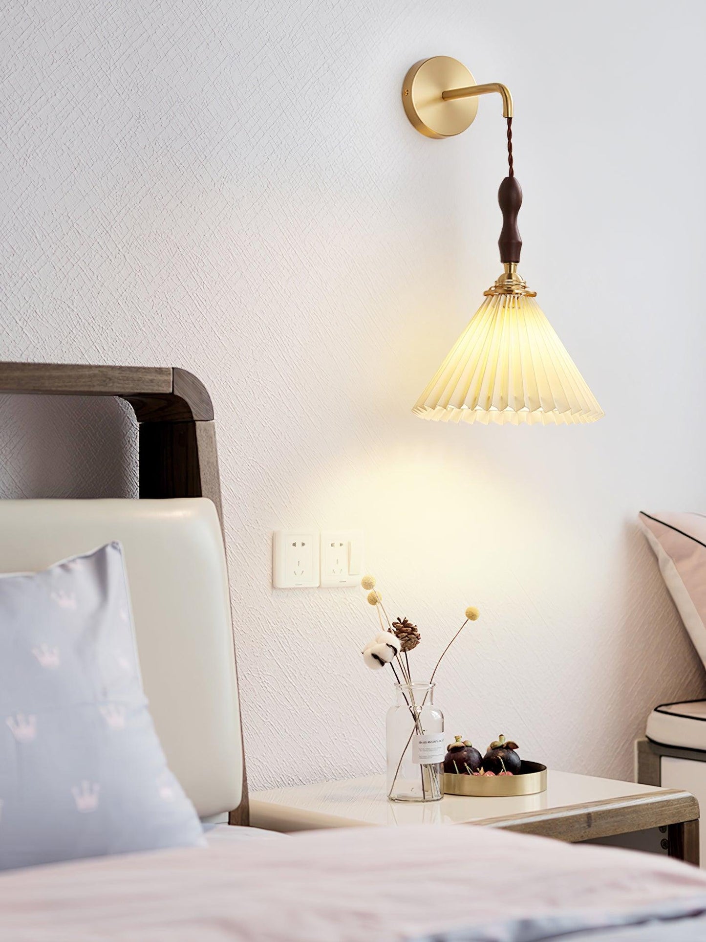 Wooden Wall Lamp | Walnut & Brass | Set of 2