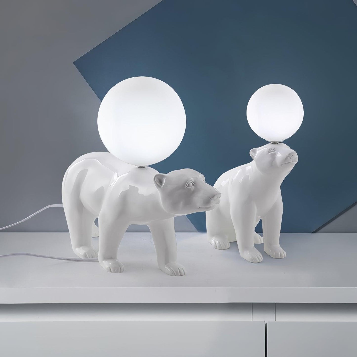 Polar Bear Table Lamp | Resin & Glass | White