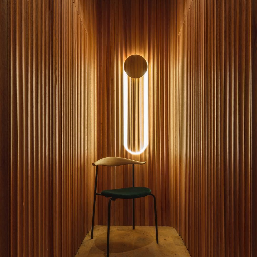 RA Wall Lamp Set | Metal & Acrylic | Gold & Matte Black