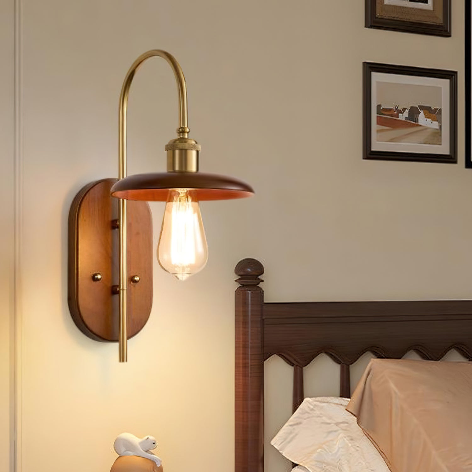 Rafi Wall Light | Brass & Walnut Wood | Retro Design