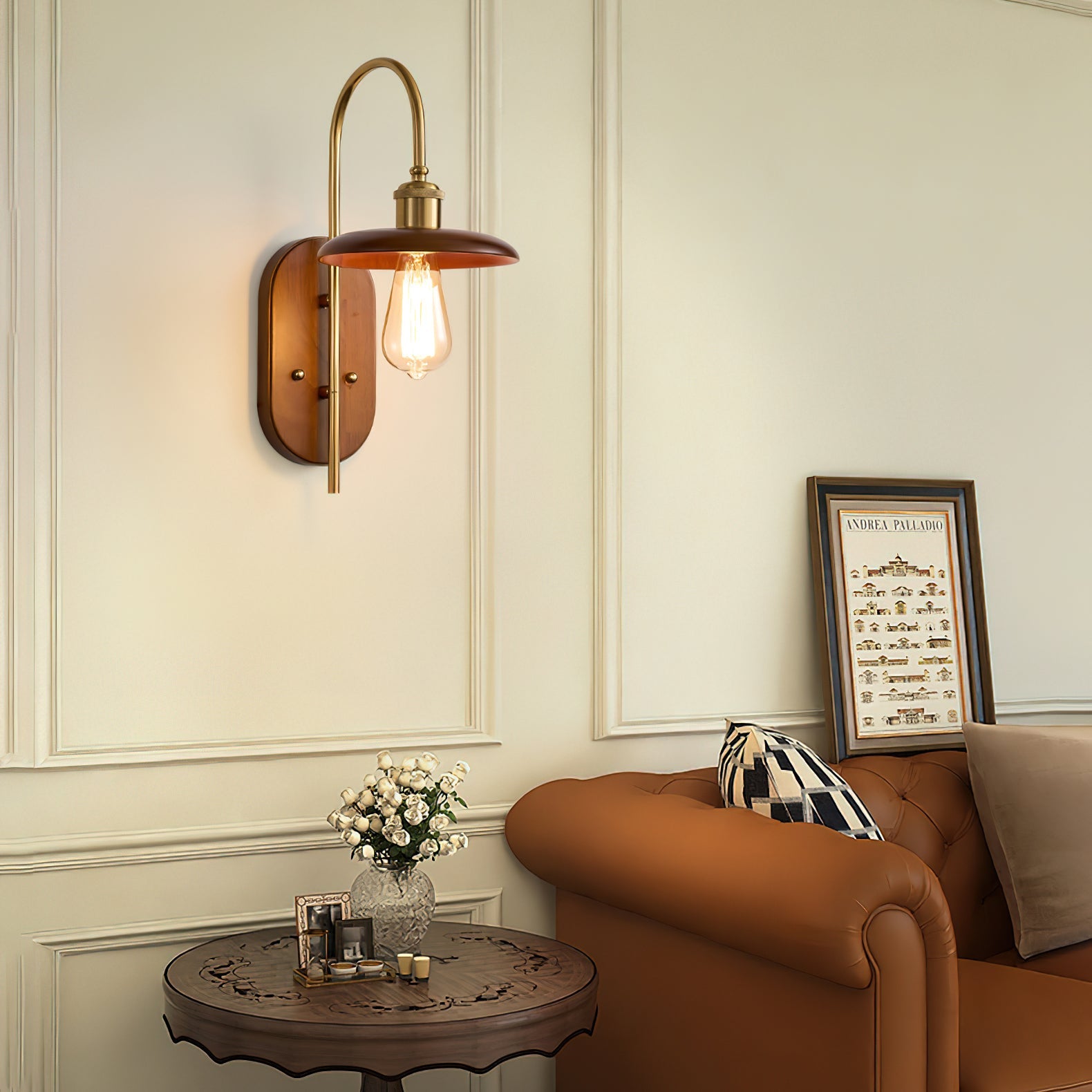 Rafi Wall Light | Brass & Walnut Wood | Retro Design