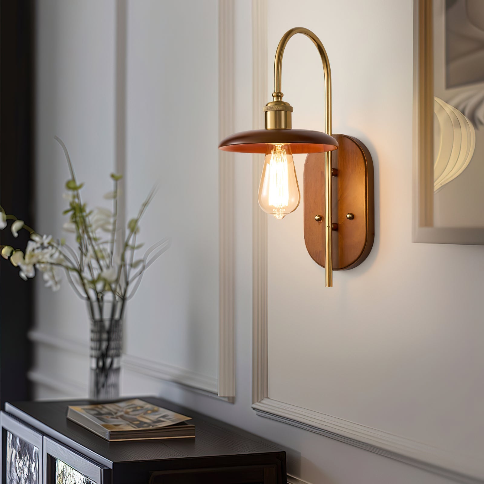 Rafi Wall Light | Brass & Walnut Wood | Retro Design