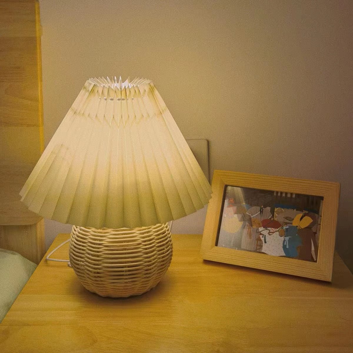 Rattan Table Lamp | Integrated LED | 24cm Diameter