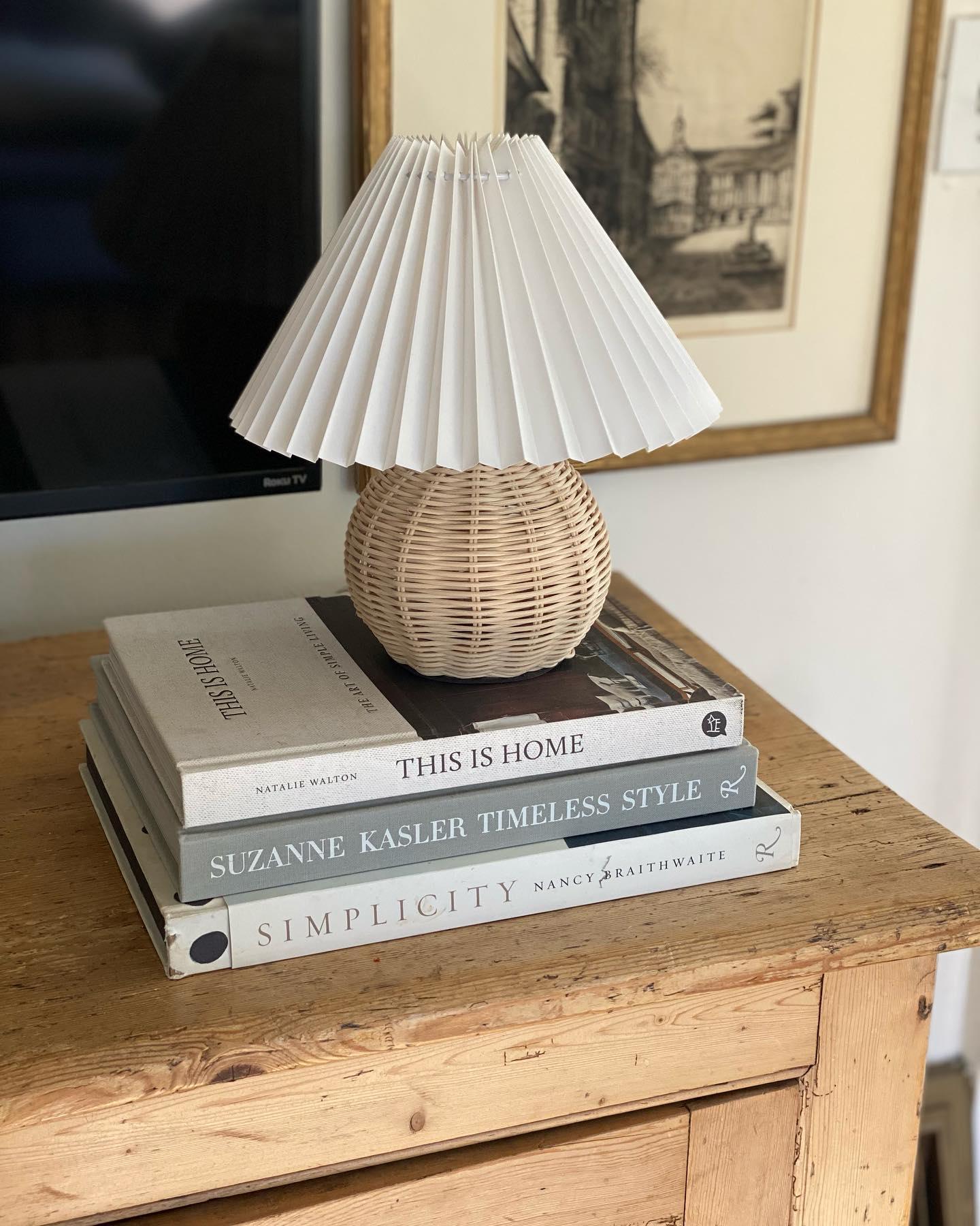 Rattan Table Lamp | Integrated LED | 24cm Diameter