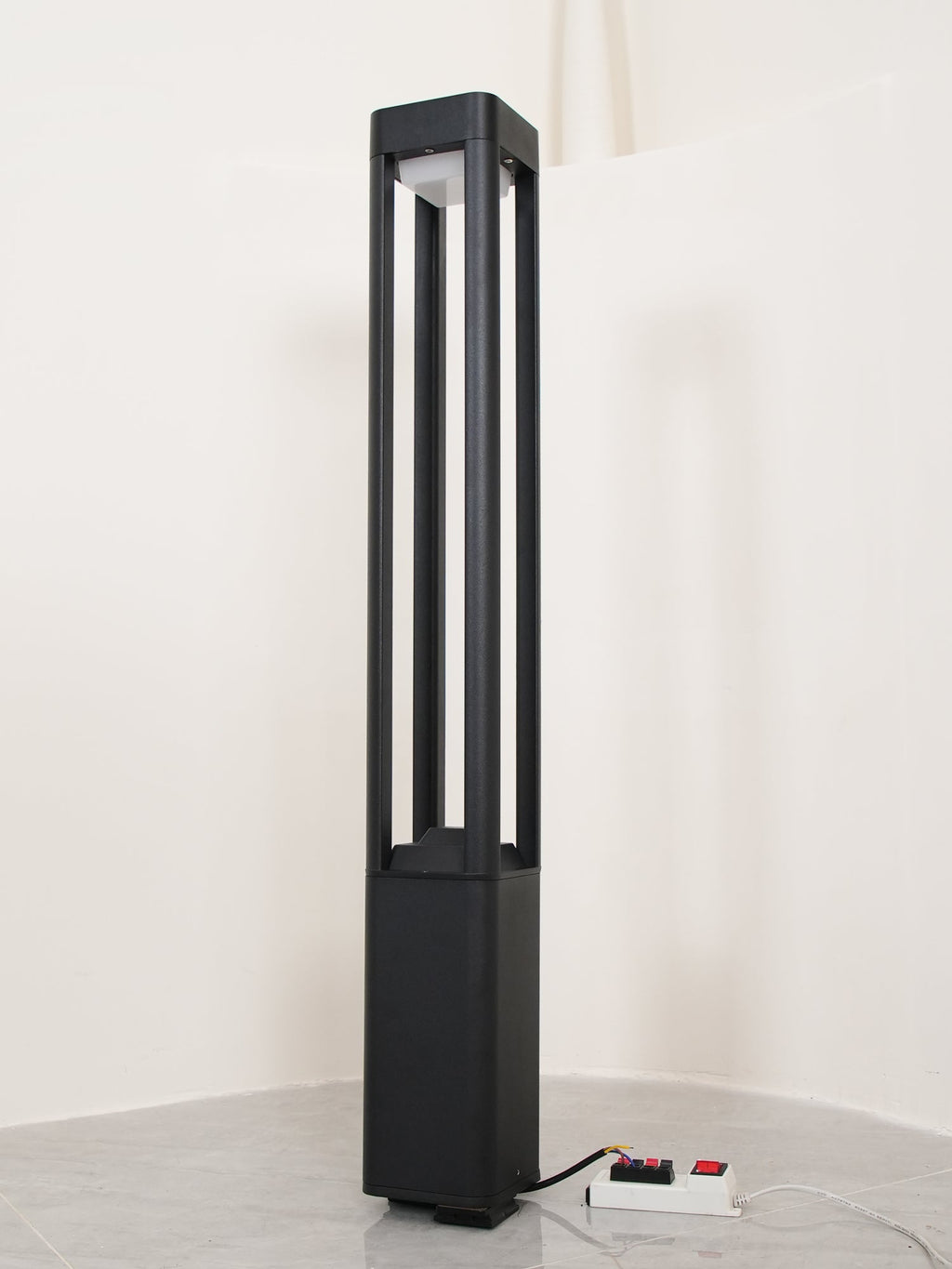 LED Outdoor Bollard Light | Die-Cast Aluminum | Black | 30cm, 60cm, 80cm Options