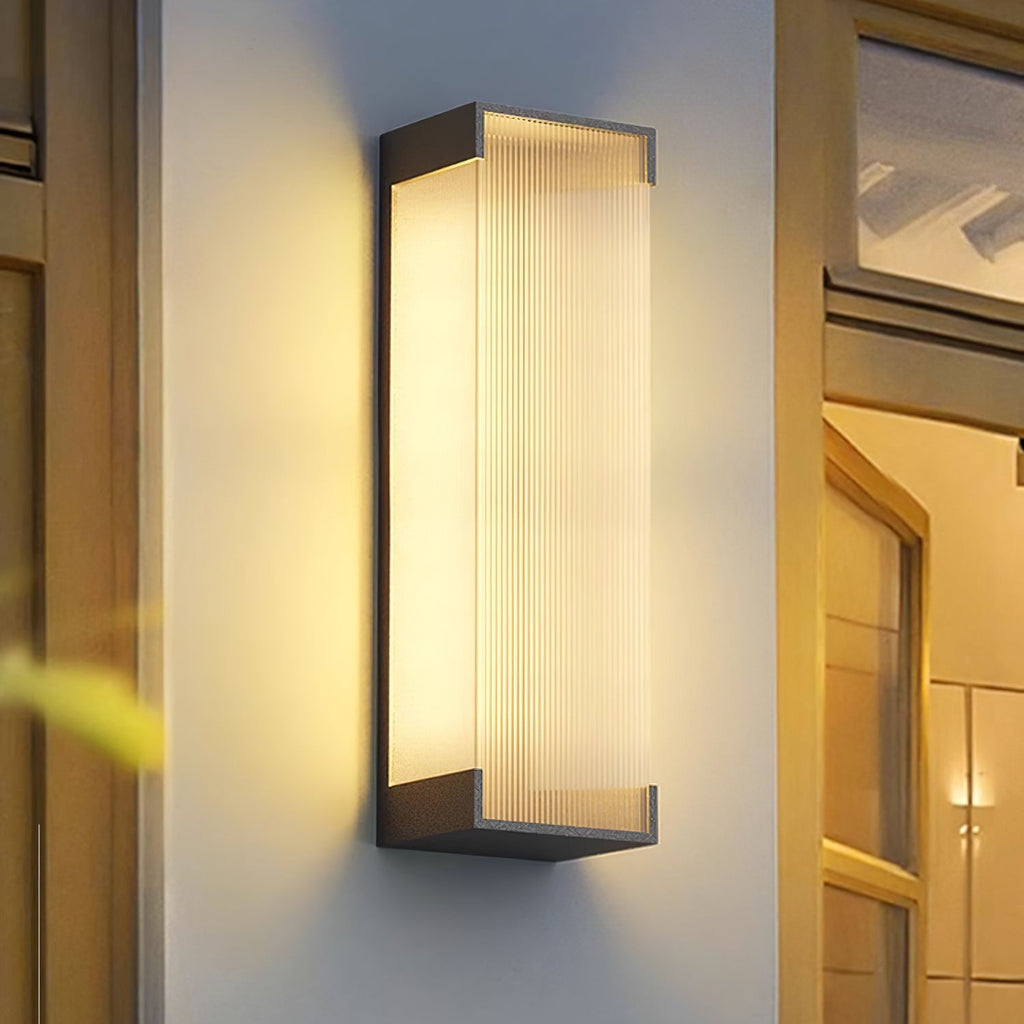 Solar Outdoor Wall Light | Black Stainless Steel | Remote Control, 8-10 Hours Illumination