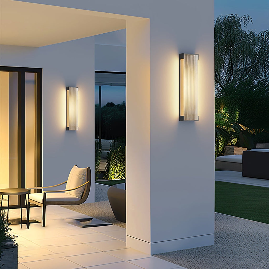 Solar Outdoor Wall Light | Black Stainless Steel | Remote Control, 8-10 Hours Illumination