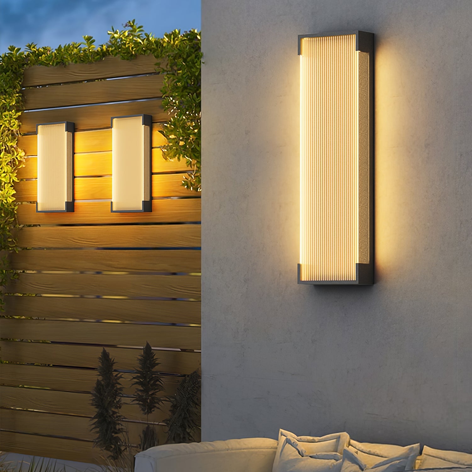 Solar Outdoor Wall Light | Black Stainless Steel | Remote Control, 8-10 Hours Illumination
