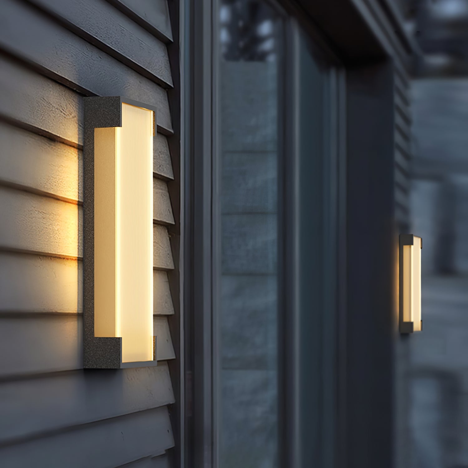 Solar Outdoor Wall Light | Black Stainless Steel | Remote Control, 8-10 Hours Illumination