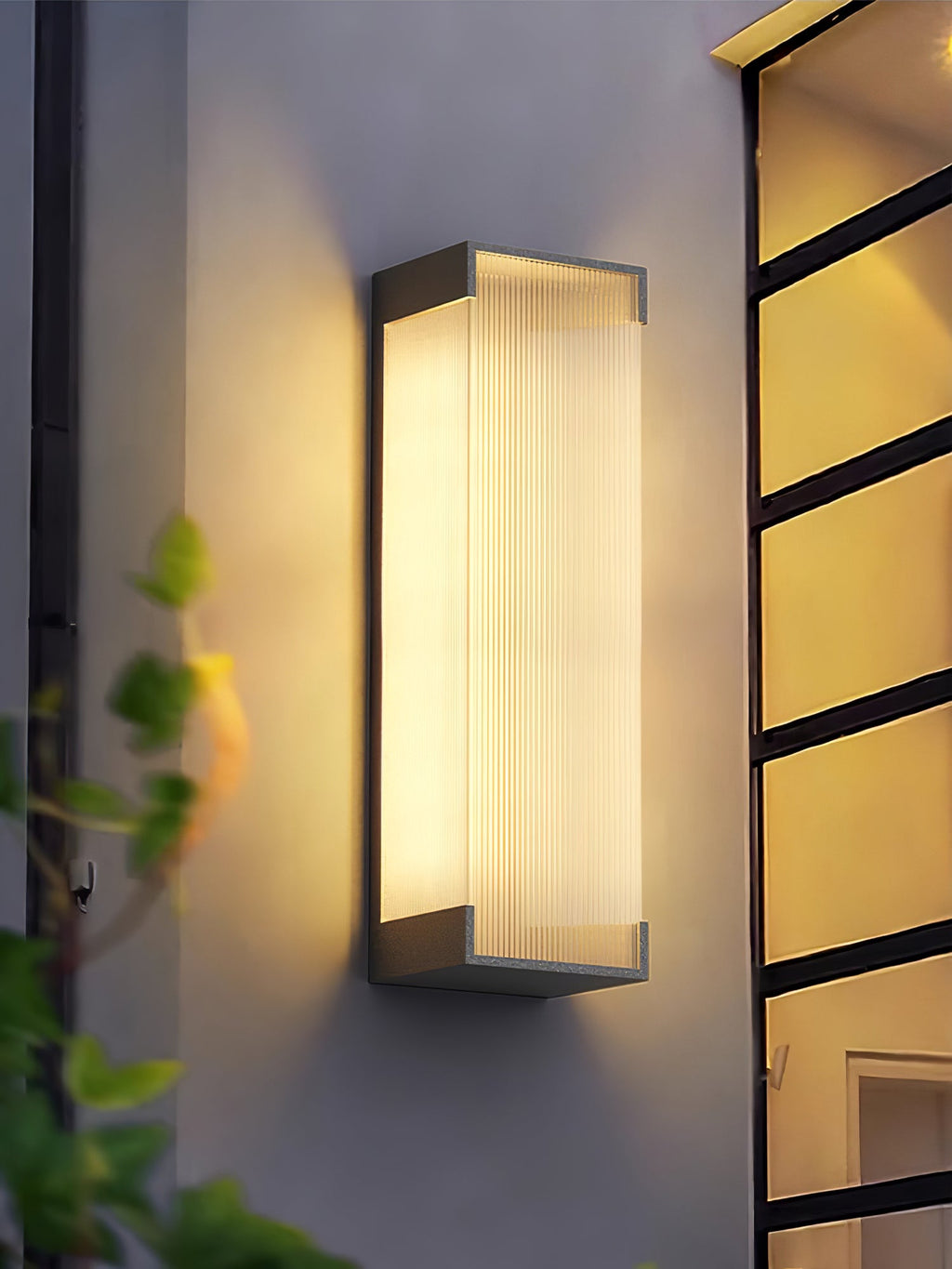 Solar Outdoor Wall Light | Black Stainless Steel | Remote Control, 8-10 Hours Illumination