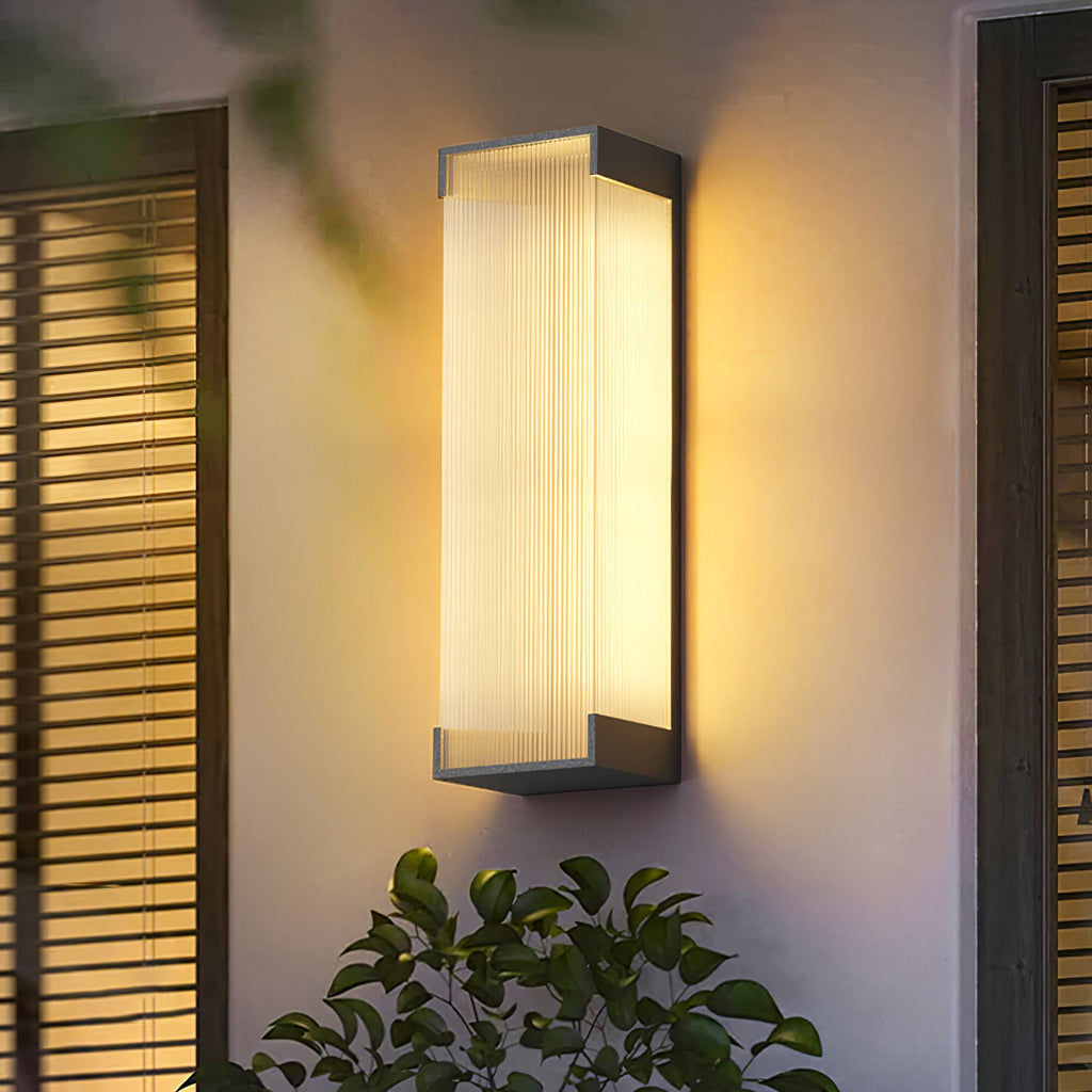 Solar Outdoor Wall Light | Black Stainless Steel | Remote Control, 8-10 Hours Illumination