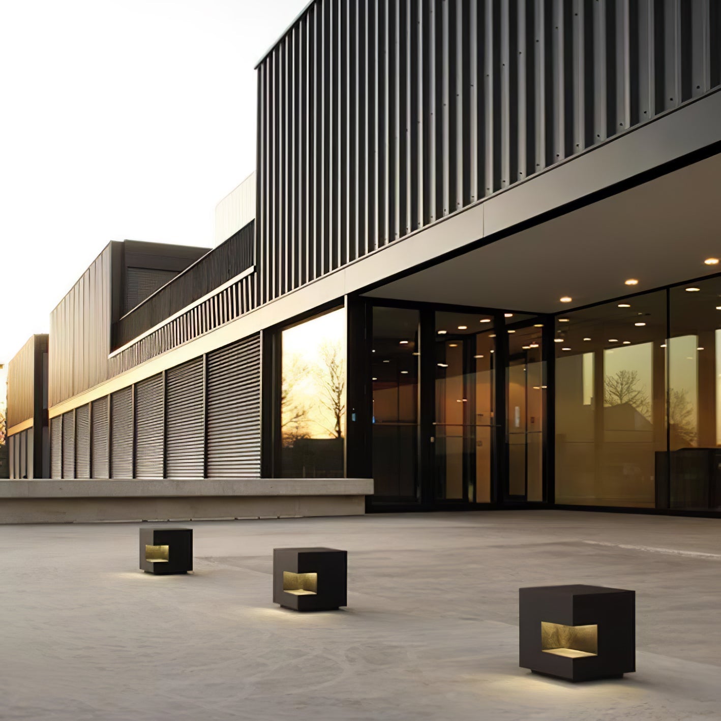 Outdoor Post Light | Waterproof Metal & Acrylic | Black