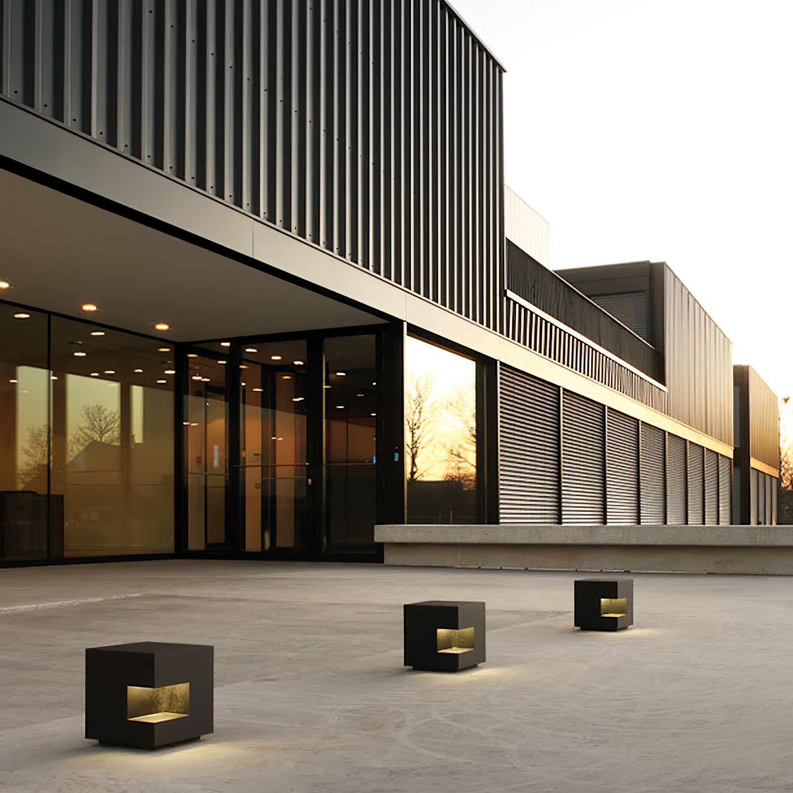 Outdoor Post Light | Waterproof Metal & Acrylic | Black