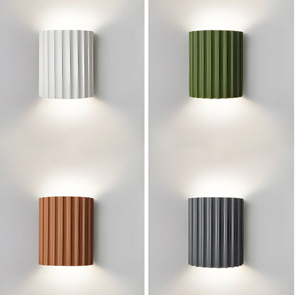 Resin Ribbed Wall Lamp | Matte Black Finish | 14cm Diameter