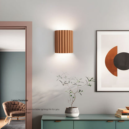 Resin Ribbed Wall Lamp | Matte Black Finish | 14cm Diameter