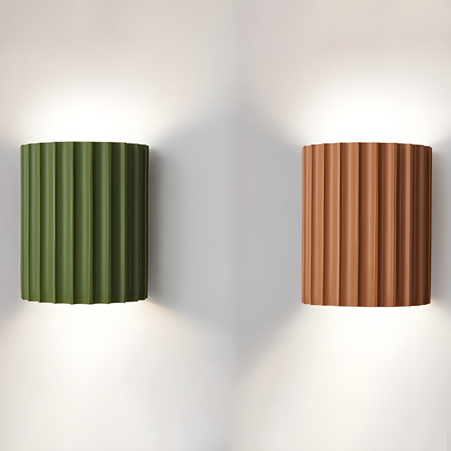 Resin Ribbed Wall Lamp | Matte Black Finish | 14cm Diameter