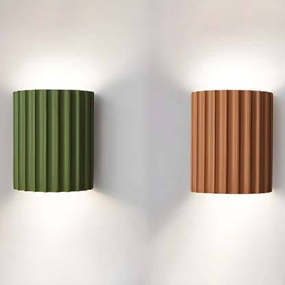Resin Ribbed Wall Lamp | Matte Black Finish | 14cm Diameter