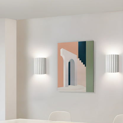 Resin Ribbed Wall Lamp | Matte Black Finish | 14cm Diameter