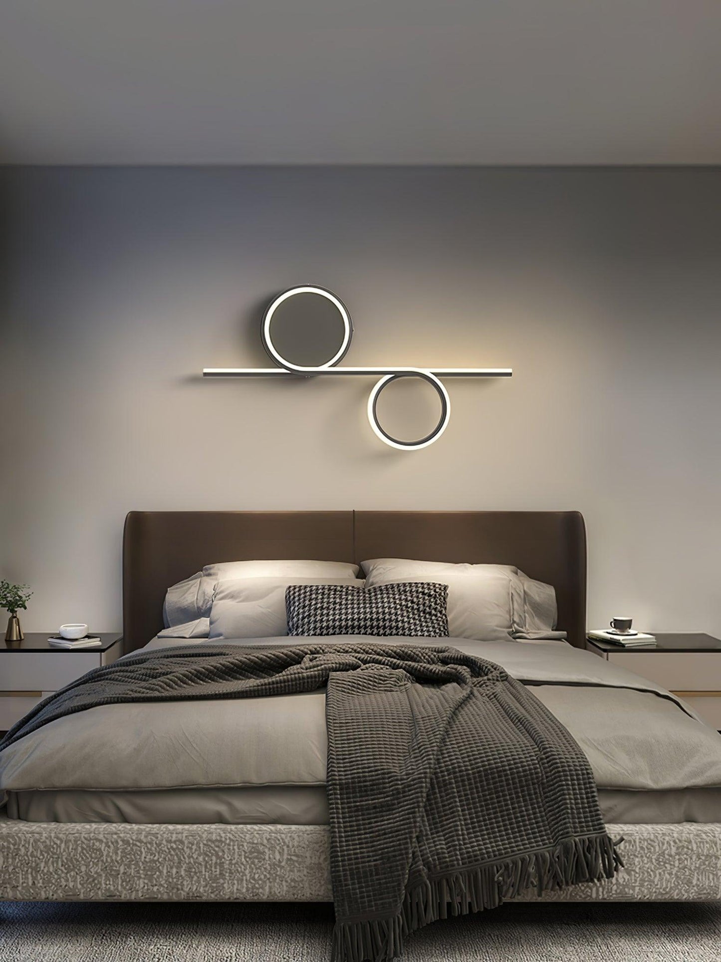 Rhythmic Line Wall Light | Adjustable LED | Black or White Finish