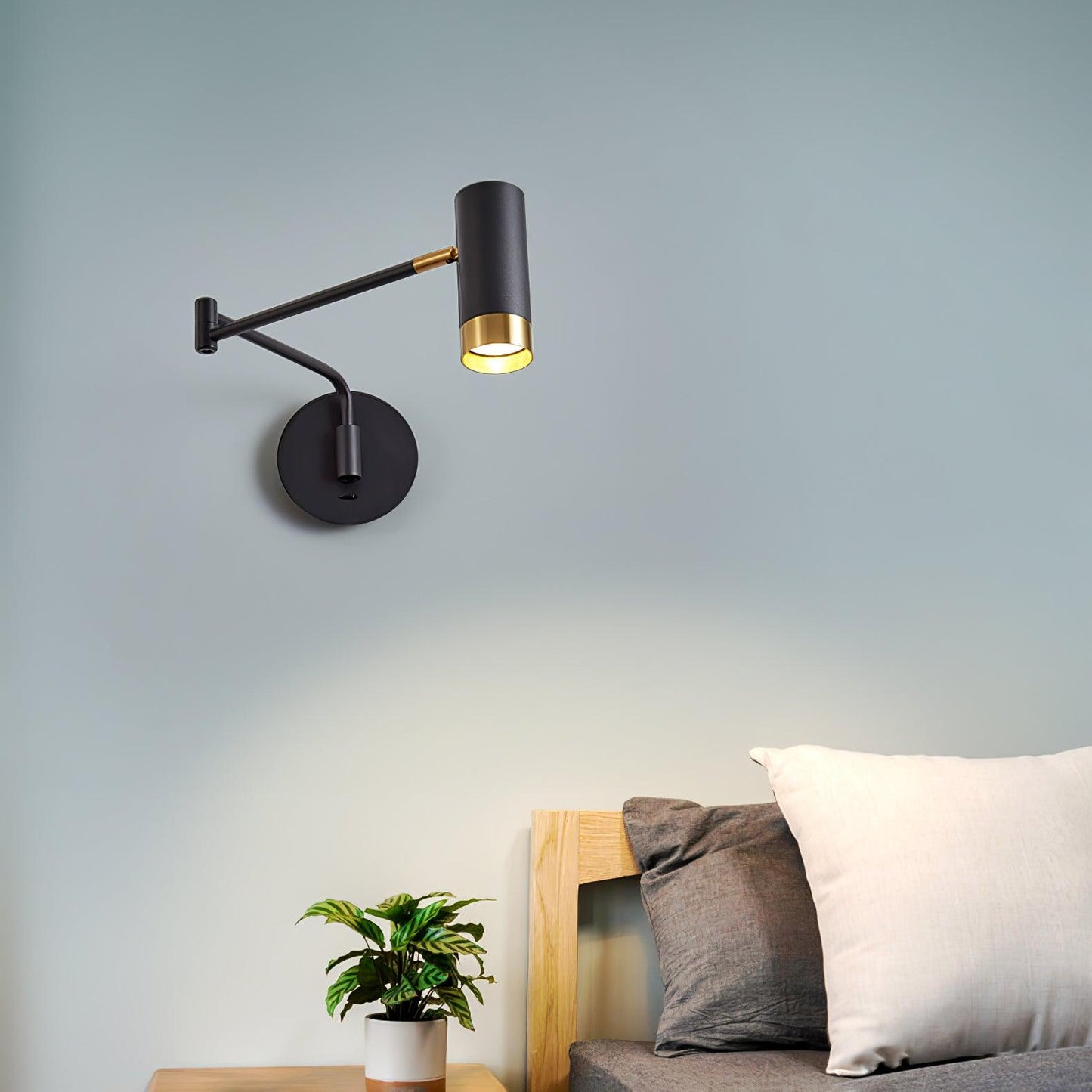 Ridge Arm Wall Lamp | Metal | Set of 2 | White & Gold