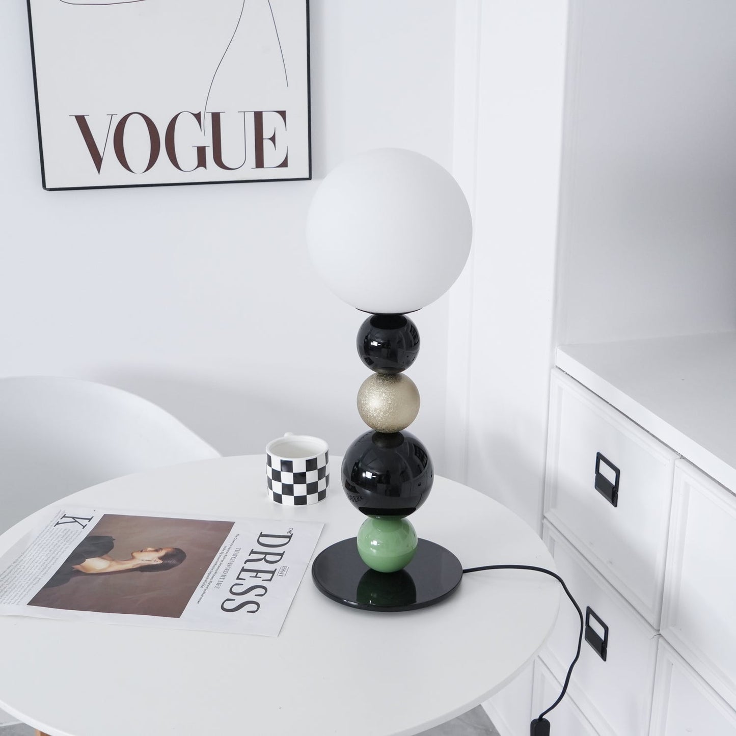 Round Balls Stacking Table Lamp | Metal & Glass | Green and Black