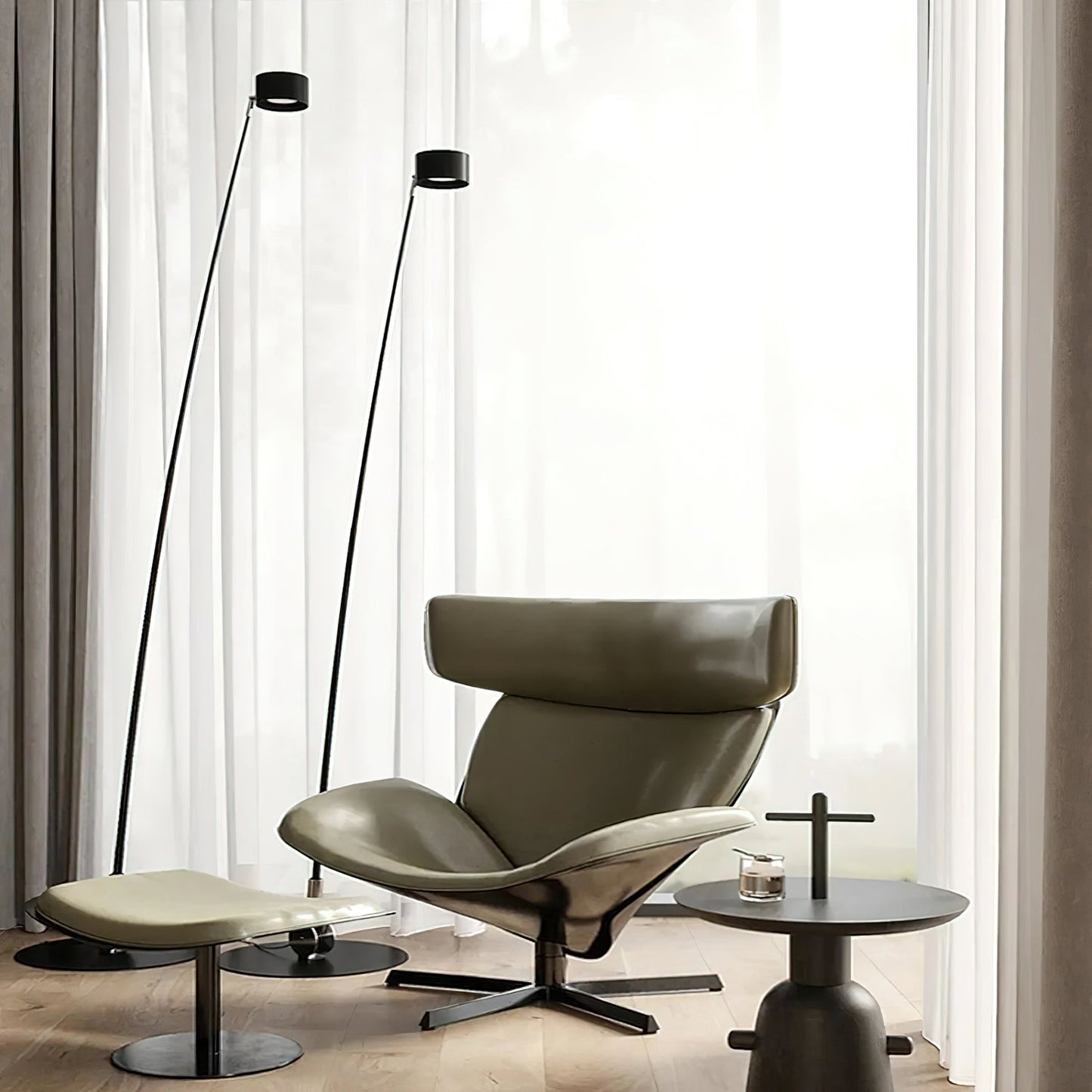 Sampei Floor Lamp | Carbon Fiber & Metal | Black, 200cm