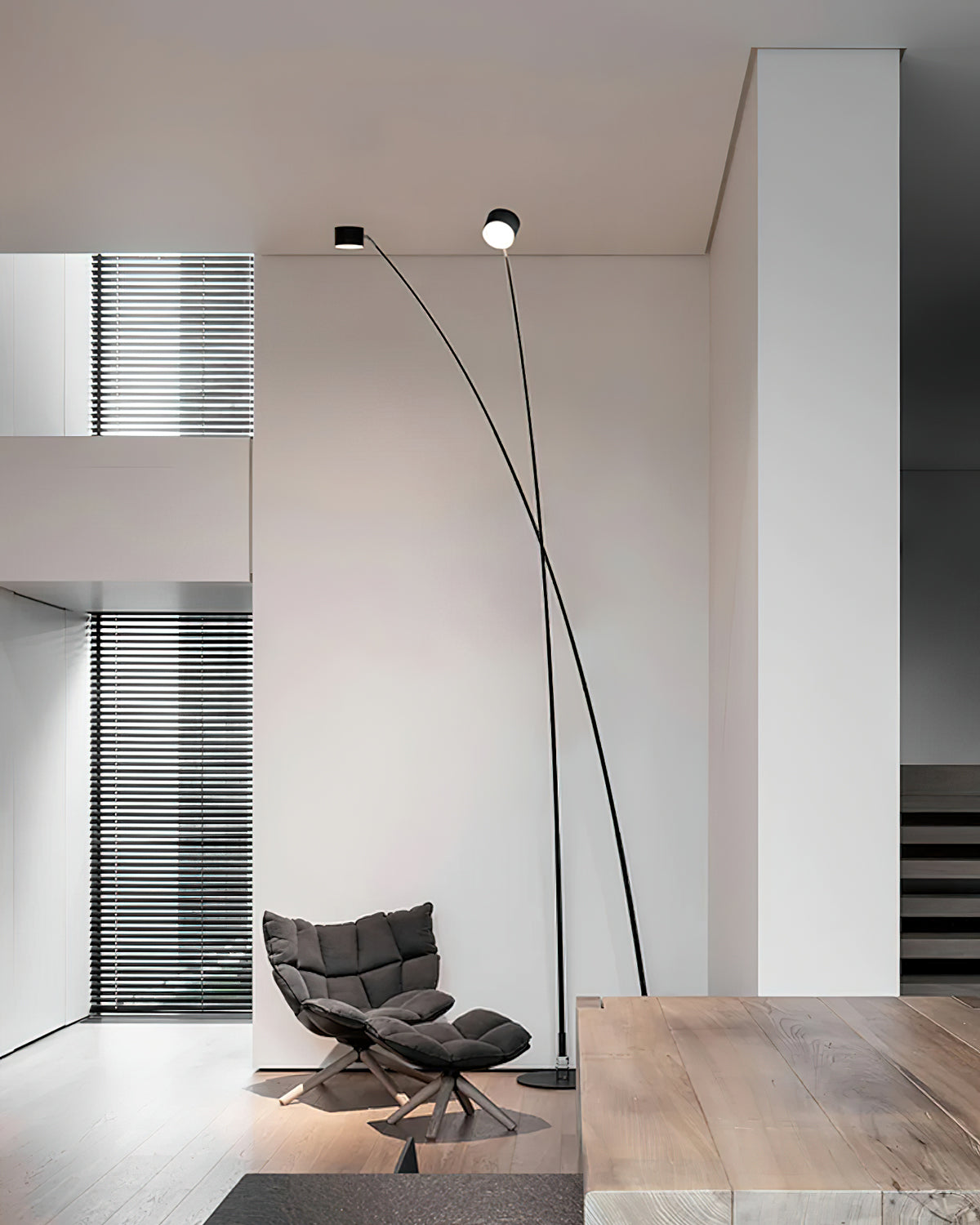 Sampei Floor Lamp | Carbon Fiber & Metal | Black, 200cm