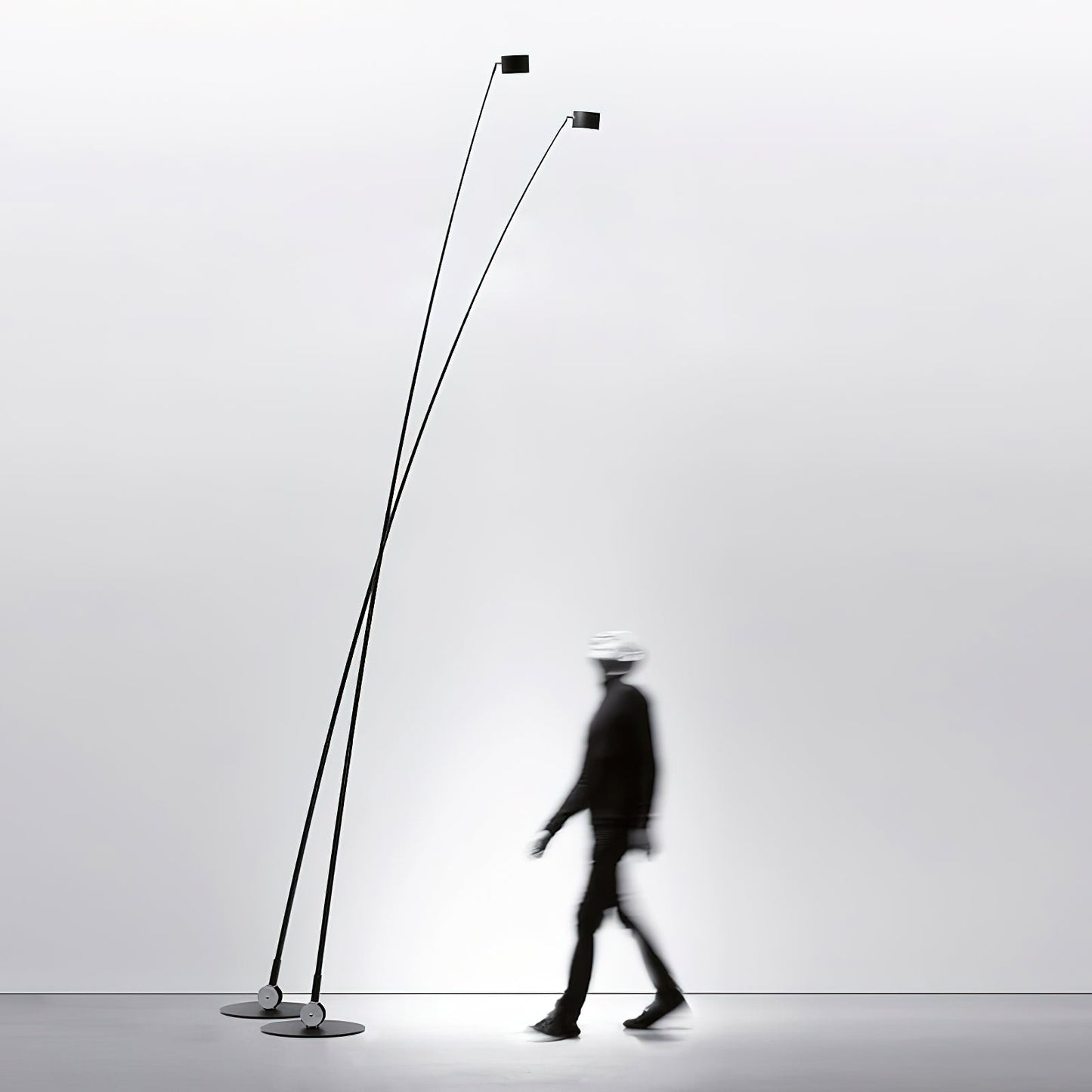Sampei Floor Lamp | Carbon Fiber & Metal | Black, 200cm