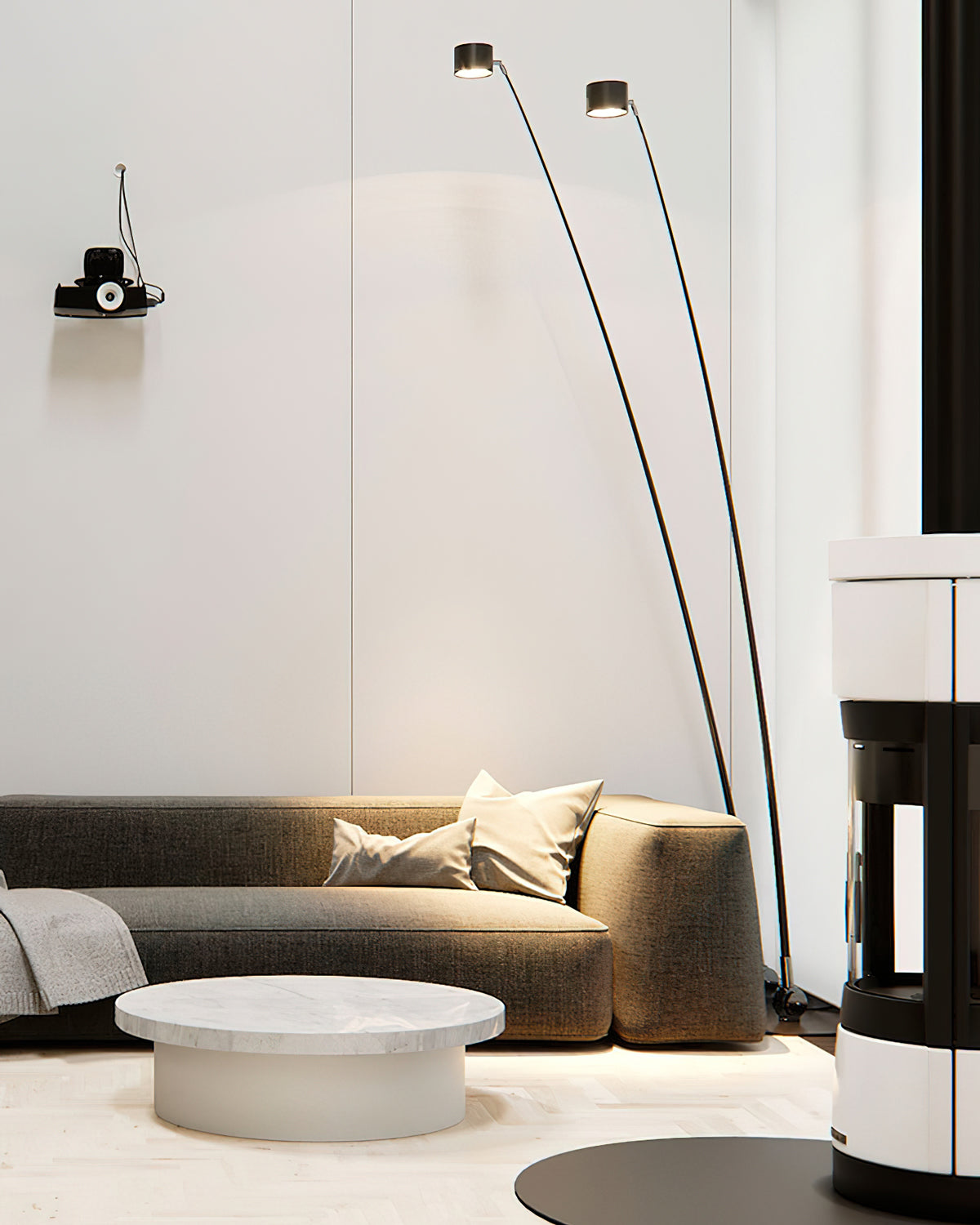 Sampei Floor Lamp | Carbon Fiber & Metal | Black, 200cm